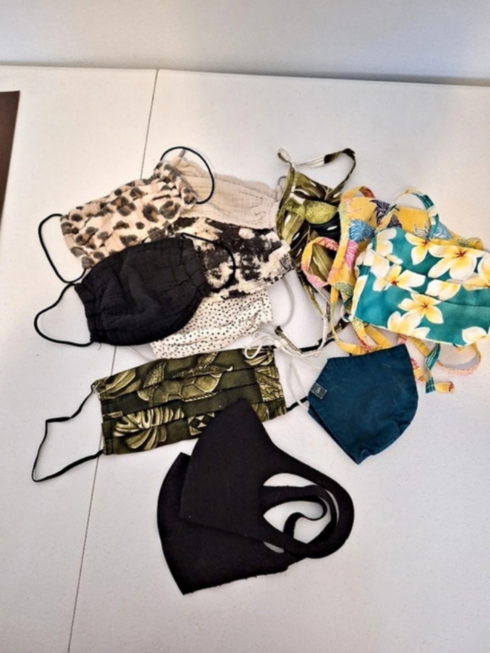 12 Assorted Face Masks in Black & Multicolor
